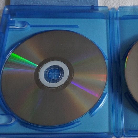 He's Just Not That Into You Blu-Ray Pre Owned - Picture 4 of 6